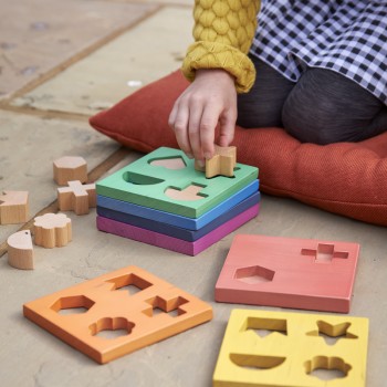 LAYERED PUZZLE WITH INSERTABLE SHAPES - TICKIT