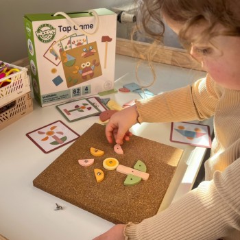 ATTĪSTOŠA SPĒLE AR NAGLIŅĀM, 82 ELEMENTI - WOOPIE GREEN