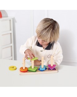 SENSORĀ IZGLĪTOJOŠĀ KASTE 6IN1 NO 25-30 MĒNEŠU VECUMAM - TOOKY TOY