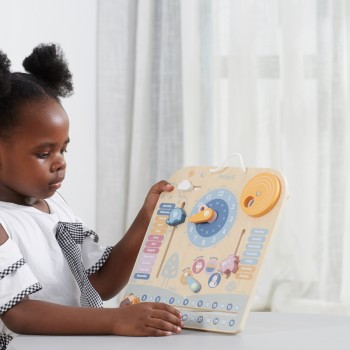 KOKA KALENDĀRS-PULKSTENIS - VIGA