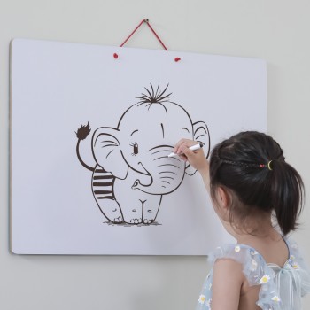 2IN1 MĀCĪBU TĀFELE AR MAGNĒTISKO PASAULES KARTI - VIGA