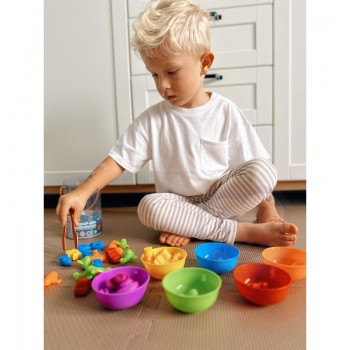 IZGLĪTOJOŠS KOMPLEKTS KRĀSU APGUVEI UN ŠĶIROŠANAI 64 ELEMENTI - WOOPIE GREEN