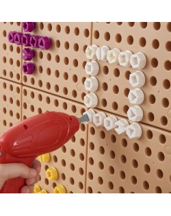KRĀSAINO SKRŪVJU KOMPLEKTS STEM RADOŠAJAI TĀFELEI, 512 GABALI, DAŽĀDAS KRĀSAS - MASTERKIDZ
