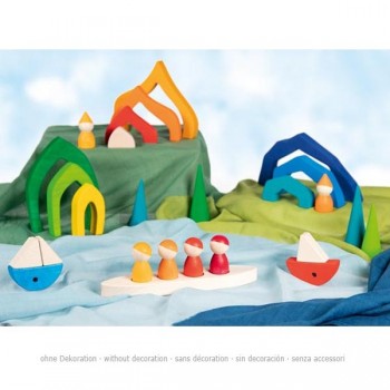 Mazie Cilvēciņi Laivā