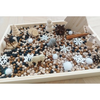 WINTER TIME IN WOODS SENSORO ROTAĻU KOMPLEKTS AR KOKA PAPLĀTI - OUWAKIDS WINTER TIME IN WOODS SENSORO ROTAĻU KOMPLEKTS AR KOKA PAPLĀTI - OUWAKIDS