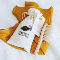 Baby Set: Goat Hair Brush + Muslin Cloth - LEMONII Baby Set: Goat Hair Brush + Muslin Cloth - LEMONII
