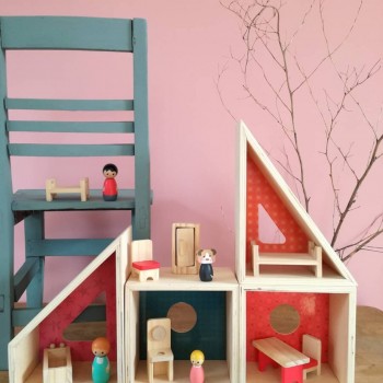 Doll House - EGMONT TOYS Doll House - EGMONT TOYS