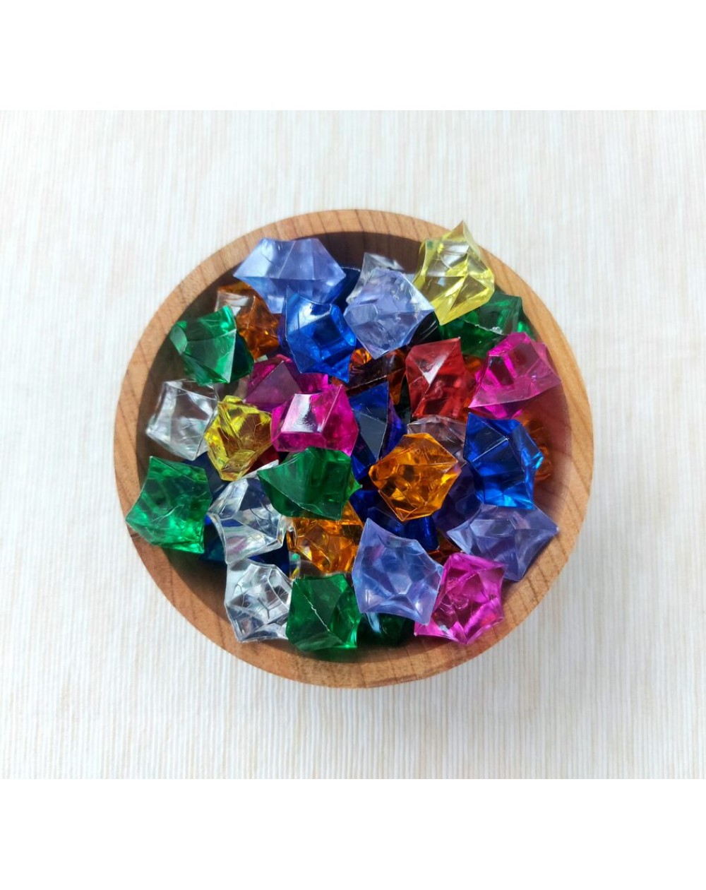 Akrila dimanti 85 gabali