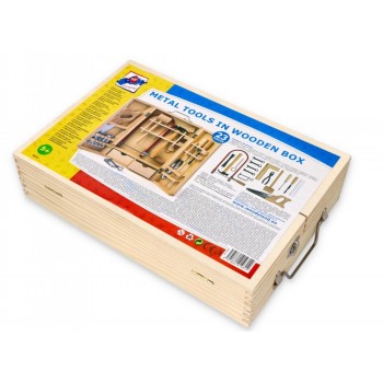 Darba instrumenti koka kastē