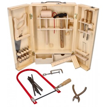 Darba instrumenti koka kastē