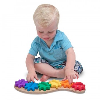 Rainbow Caterpillar - MELISSA&DOUG;