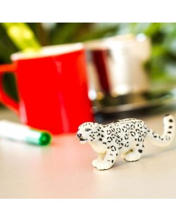 Sniega Leopards