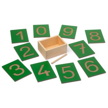 Iegravēti Cipari 0 Līdz 9 Koka Kastē Iegravēti Cipari 0 Līdz 9 Koka Kastē