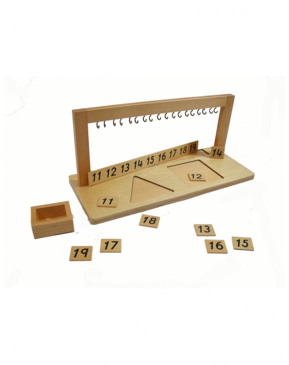 Krāsaino Pērļu Trepes Statīvs (11-19) - OUWKIDS - PIEEJAMS PĒC PASŪTĪJUMA Krāsaino Pērļu Trepes Statīvs (11-19) - OUWKIDS - PIEEJAMS PĒC PASŪTĪJUMA